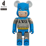 BE@RBRICK BATMAN (TDKR:The Dark Knight Triumphant) 1000％《22年12月預定》 4530956605500