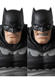 【再販】MAFEX BATMAN(The Dark Knight Returns)《26年11月預定》 日版 全數$438 / *免運費   店取pt:10 / 26年11月2日*該產品有可能因供應商派貨不足而未能提供