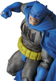 【再販】MAFEX BATMAN (TDKR:The Dark Knight Triumphant)《25年12月預定》 日版 全數$428 / *免運費   店取pt:10 / 25年11月10日*該產品有可能因供應商派貨不足而未能提供