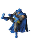 【再販】MAFEX BATMAN (TDKR:The Dark Knight Triumphant)《25年12月預定》 日版 全數$428 / *免運費   店取pt:10 / 25年11月10日*該產品有可能因供應商派貨不足而未能提供