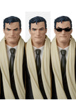 MAFEX BRUCE WAYNE(BATMAN: HUSH Ver.)《26年11月預定》 日版 全數$680 / *免運費   店取pt:10 / 26年2月23日