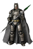 MAFEX ARMORED BATMAN Ver.1.5《26年8月預定》 日版 全數$698 / *免運費   店取pt:10 / 26年5月25日