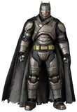 MAFEX ARMORED BATMAN Ver.1.5《26年8月預定》 日版 全數$698 / *免運費   店取pt:10 / 26年5月25日