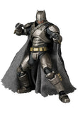 MAFEX ARMORED BATMAN Ver.1.5《26年8月預定》 日版 全數$698 / *免運費   店取pt:10 / 26年5月25日