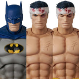 MAFEX BATMAN RECOLLECTION Blue Ver.《27年7月預定》 日版 全數$698 / *免運費   店取pt:10 / 26年10月26日*該產品有可能因供應商派貨不足而未能提供