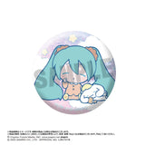 初音ミク×シナモロール トレーディンググリッター缶バッジ(襟章)(全套8個入)※不設寄送《25年6月預定》 4580790548686