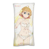 彼女、お借りします 描き下ろしロングクッションカバー 七海麻美/ゴシック風デート服(枕頭套)※不連枕芯 ※不設寄送《24年9月預定》 4582651502431