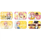 スクエア缶バッジ 五等分の花嫁∽ 02 一花Ver.(公式イラスト)(襟章)(全套6個入)※不設寄送《25年5月預定》 4582793568067