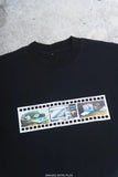 STEINS;GATE ラボメン 水墨画風 黒地カラーTシャツ※請選擇尺碼 ※不設寄送《25年8月預定》 4595056921097