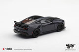 Ford Mustang Dark Horse Blue Ember ※不設寄送《27年1月預定》 盒裝版(LHD) 全數$80 / ※不設寄送 / 26年8月14日